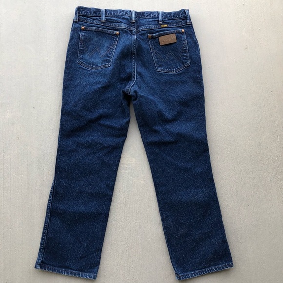 Men’s Wrangler Jeans - Picture 3 of 5